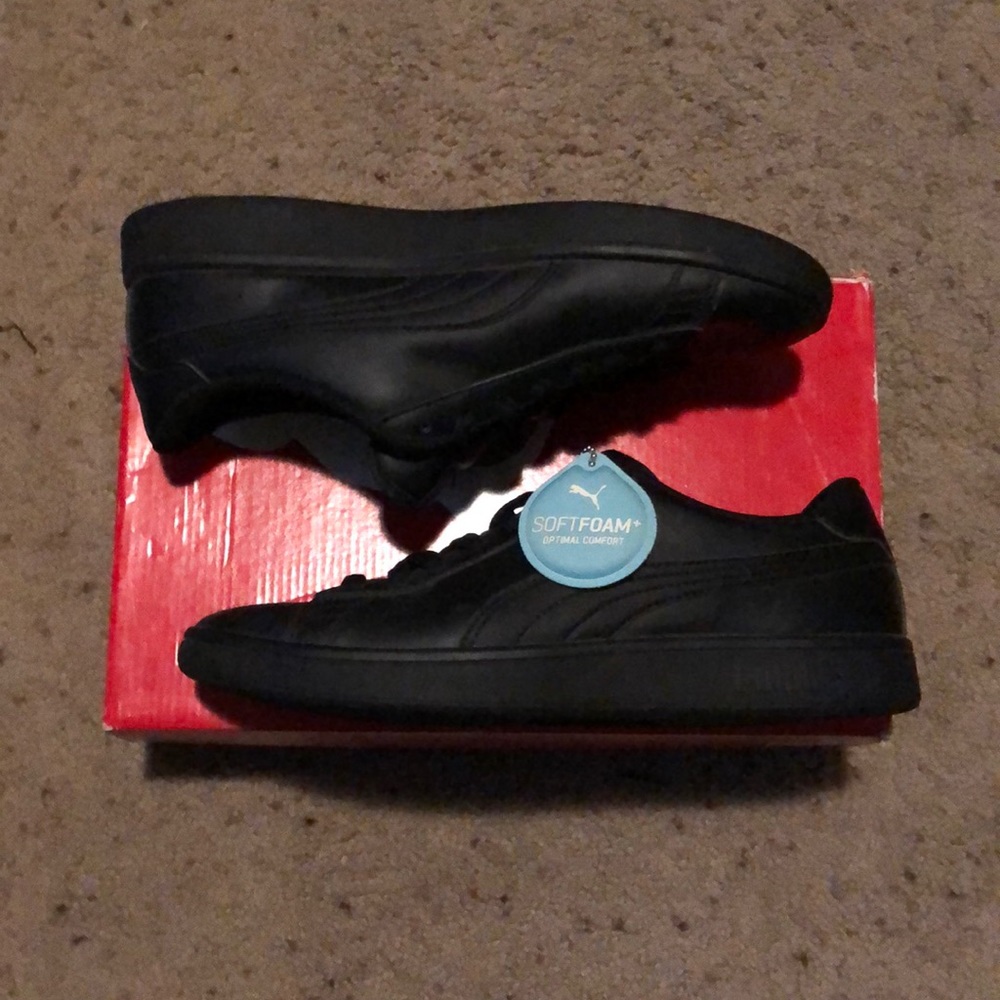 All black pumas